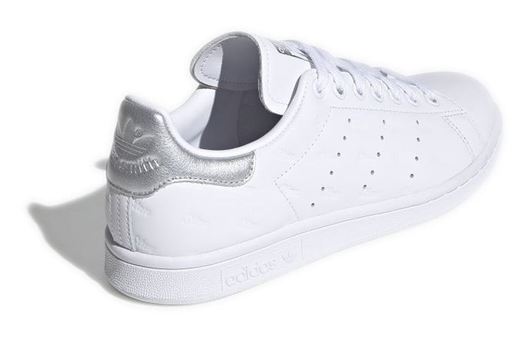 (WMNS) adidas Stan Smith 'Debossed Logos - White Metallic Silver' EF6854