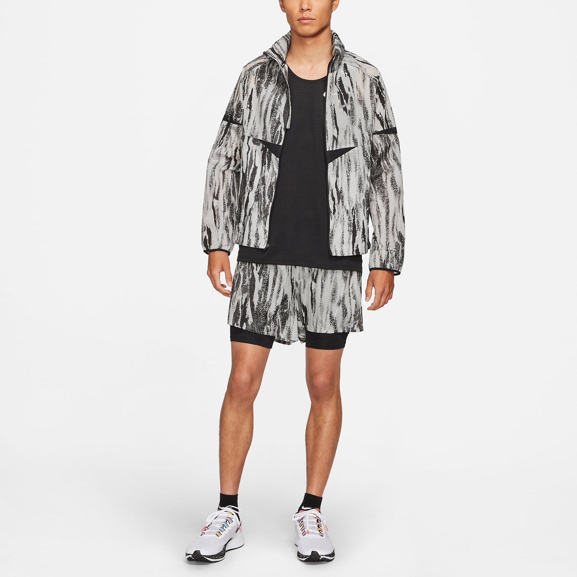 Nike AS Men's NK WINDRUNNER JKT Jacket WR PR LT Smoke GREY DA1162-077