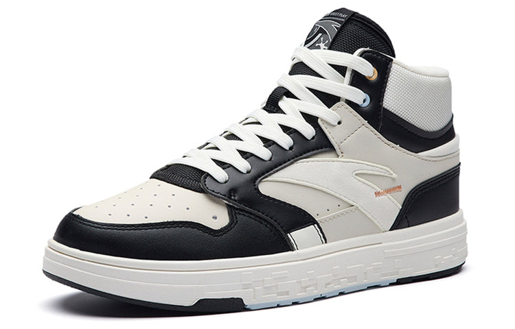 (WMNS) ANTA Street Naughty High 'Black White Grey' 122238065-4