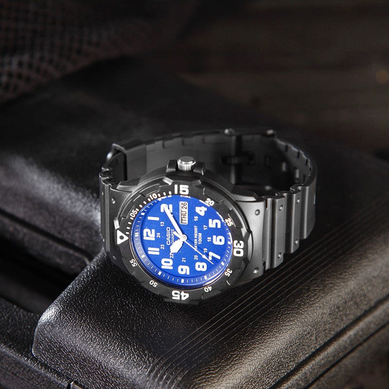 CASIO DIVER LOOK Series Water Proof Waterproof Blue Analog MRW-200H-2B2