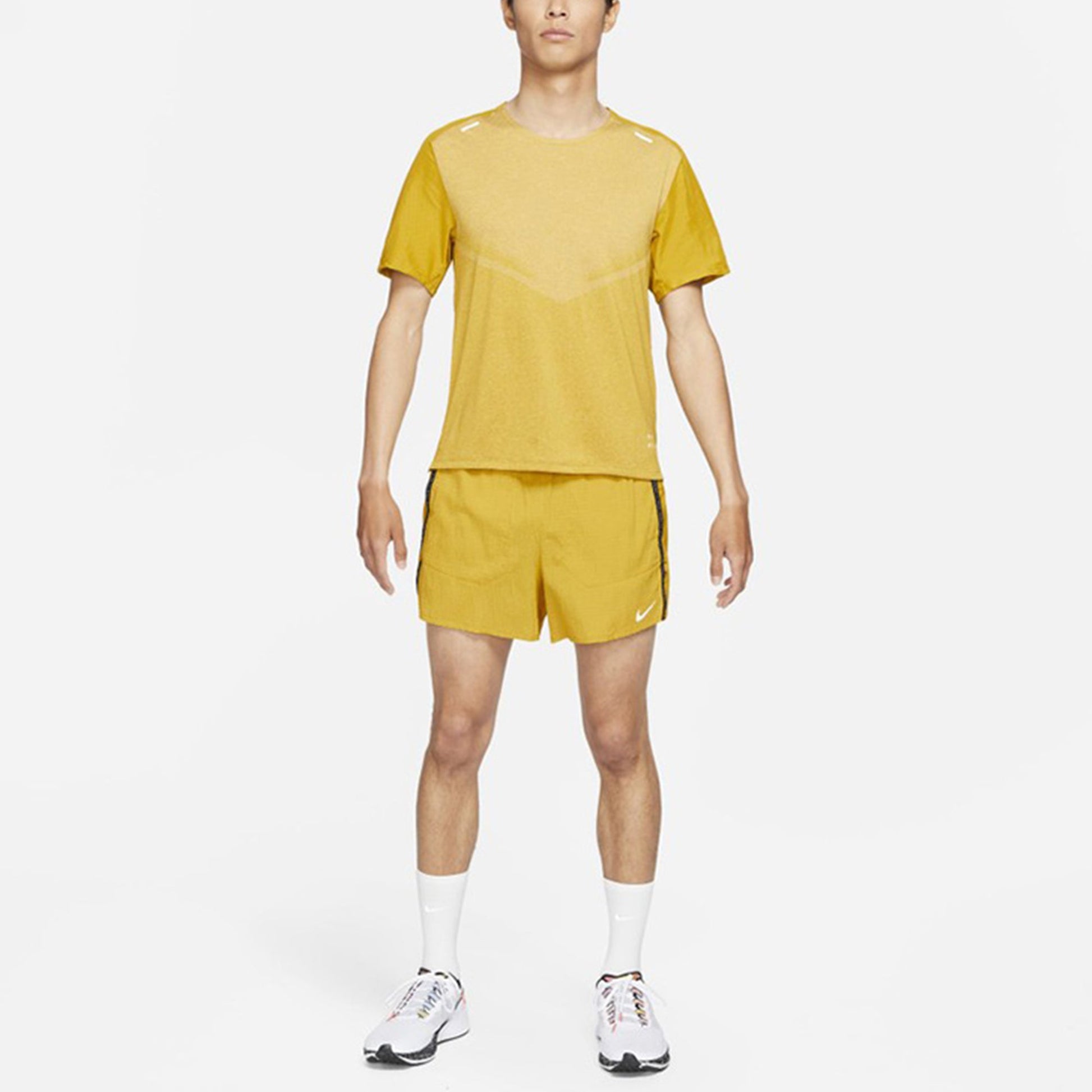 Nike Ultra Run Division Training Sports Quick Dry Breathable Short Sleeve Yellow DA1299-392