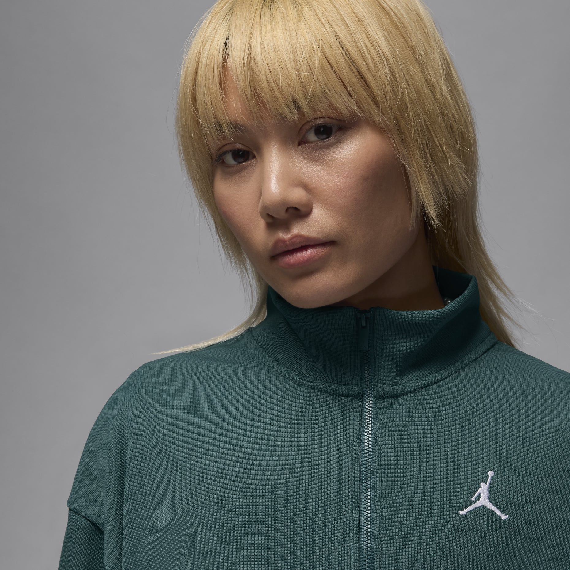 (WMNS) Air Jordan Knit Jacket Asia Sizing 'Dark Green' FV7105-366