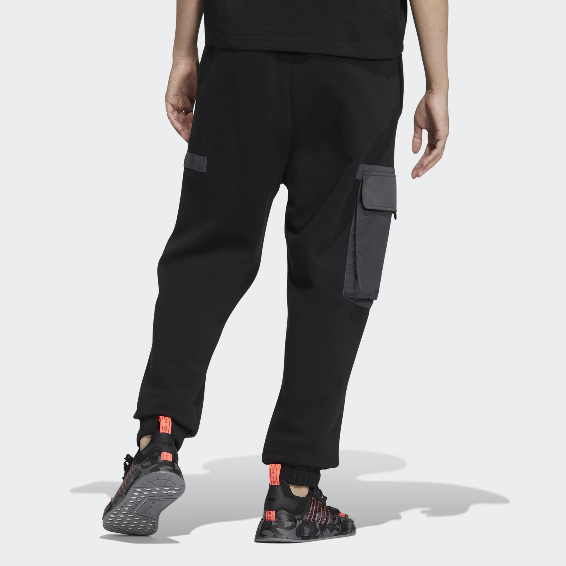 adidas Originals Workwear Sweat Pants Asia Sizing 'Black' IC8147