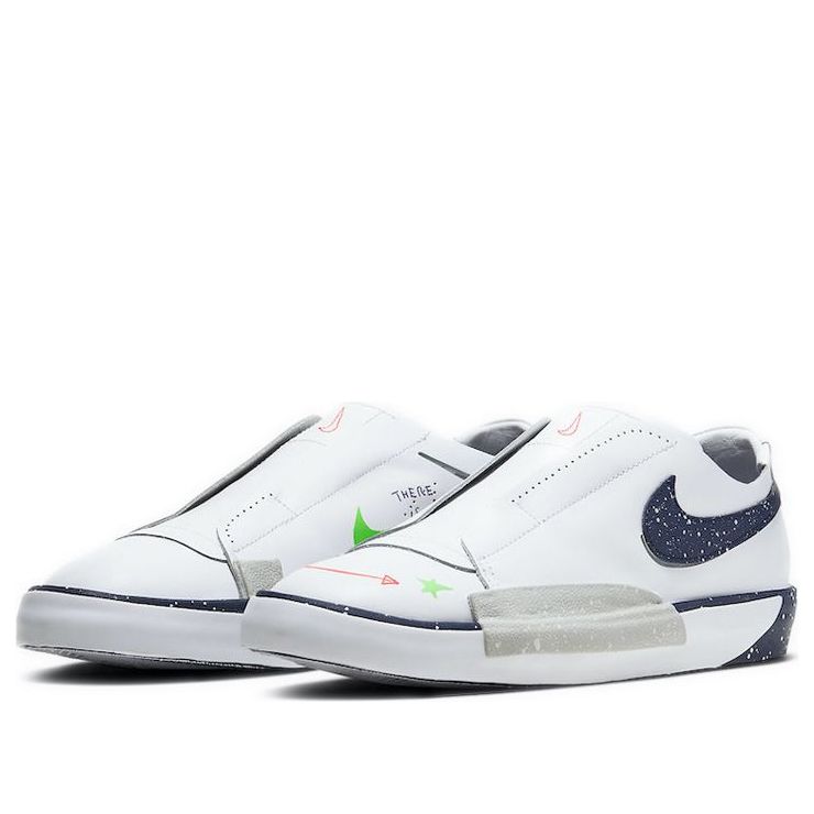 (WMNS) Nike Blazer Low 'Planet of Hoops' CW2619-141
