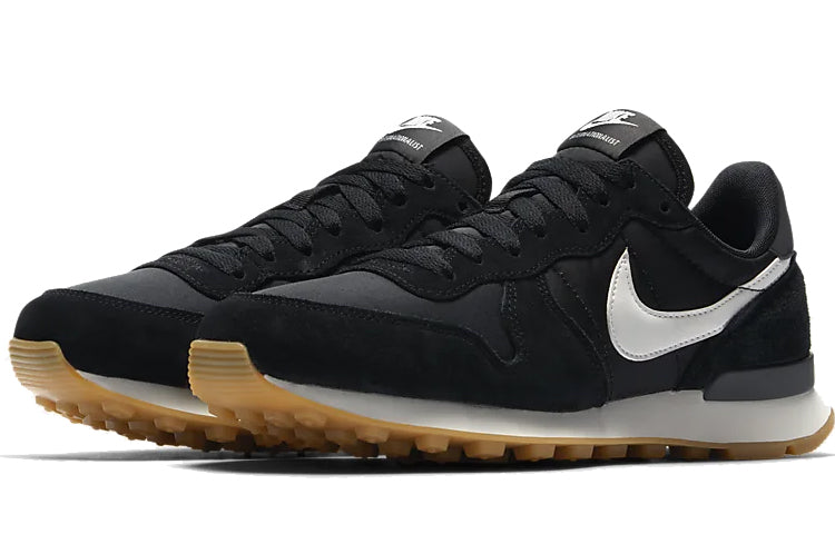 (WMNS) Nike Internationalist 'Black Gum' 828407-021