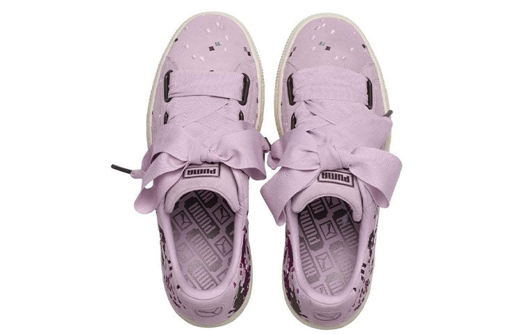 (WMNS) PUMA Suede Heart Digit Embroidery 367027-02