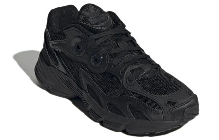 (WMNS) adidas Astir 'Triple Black' GW4341