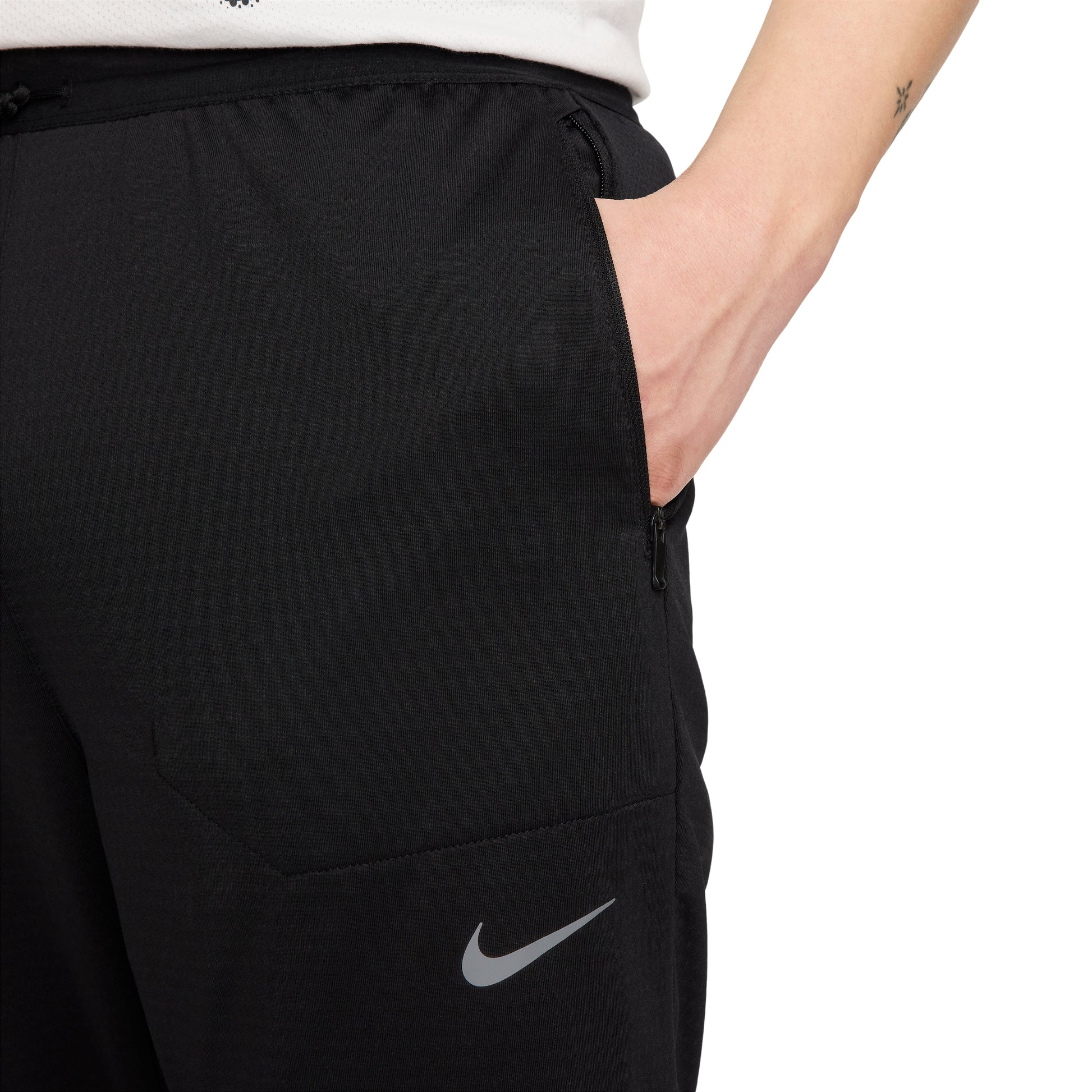 Nike FW22 Logo DQ4741-010