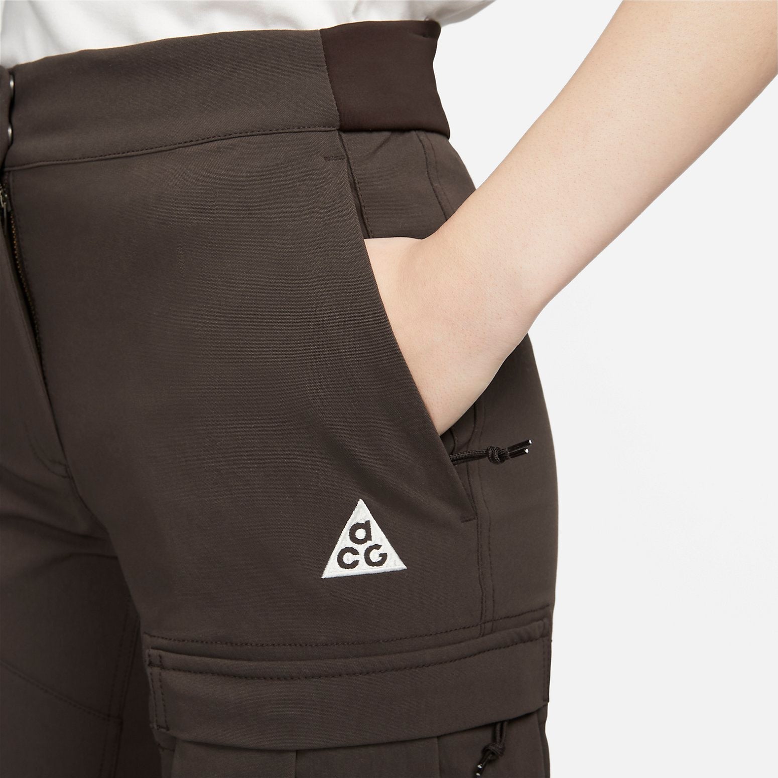 (WMNS) Nike ACG Smith Summit Cargo Pants Asia Sizing 'Velvet Brown' CV0618-220