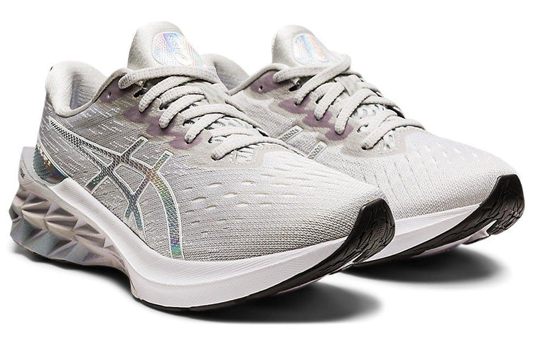 (WMNS) ASICS Novablast 2 'Platinum' 1012B131-020