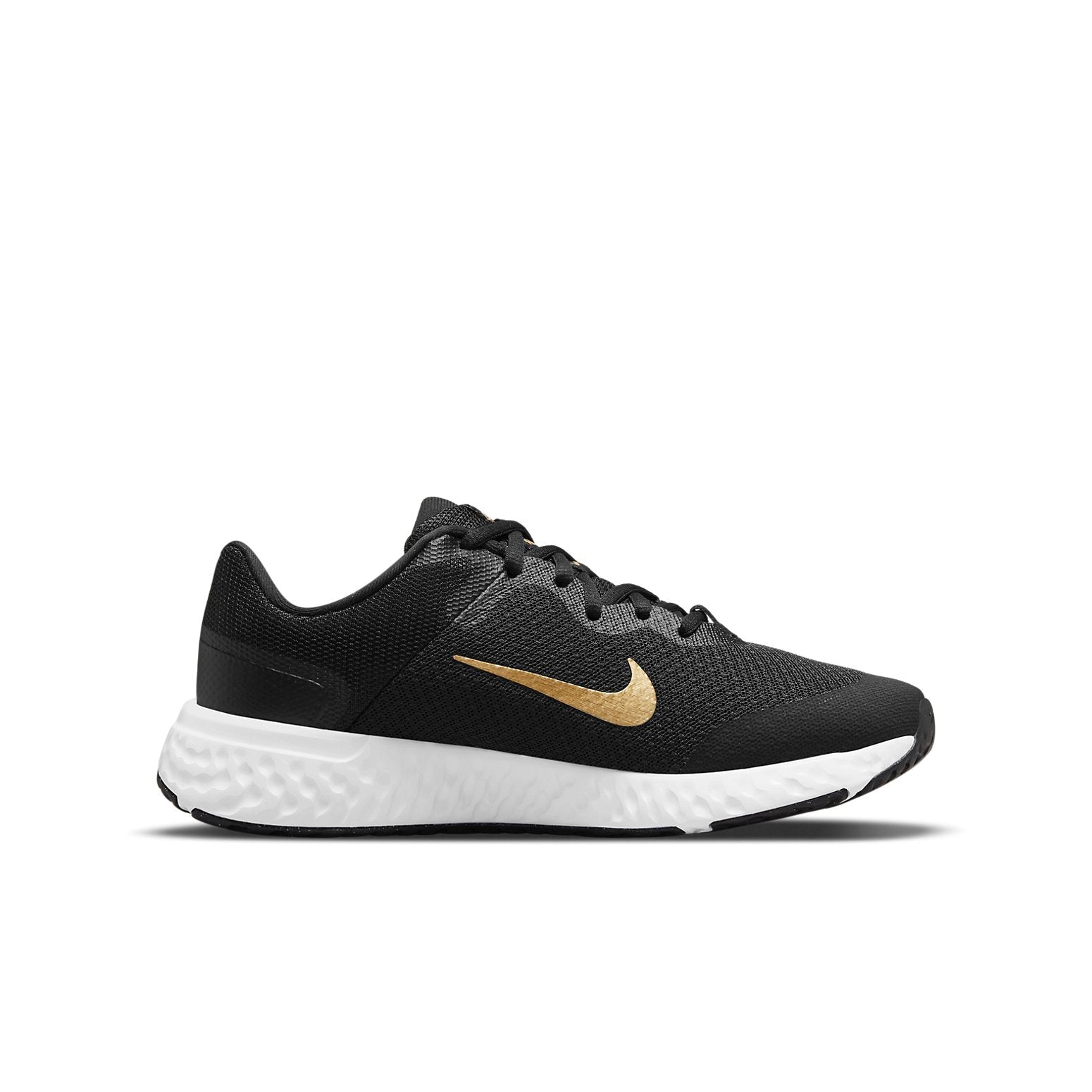 (GS) Nike Revolution 6 4E Wide 'Black Metallic Gold' DN8207-002