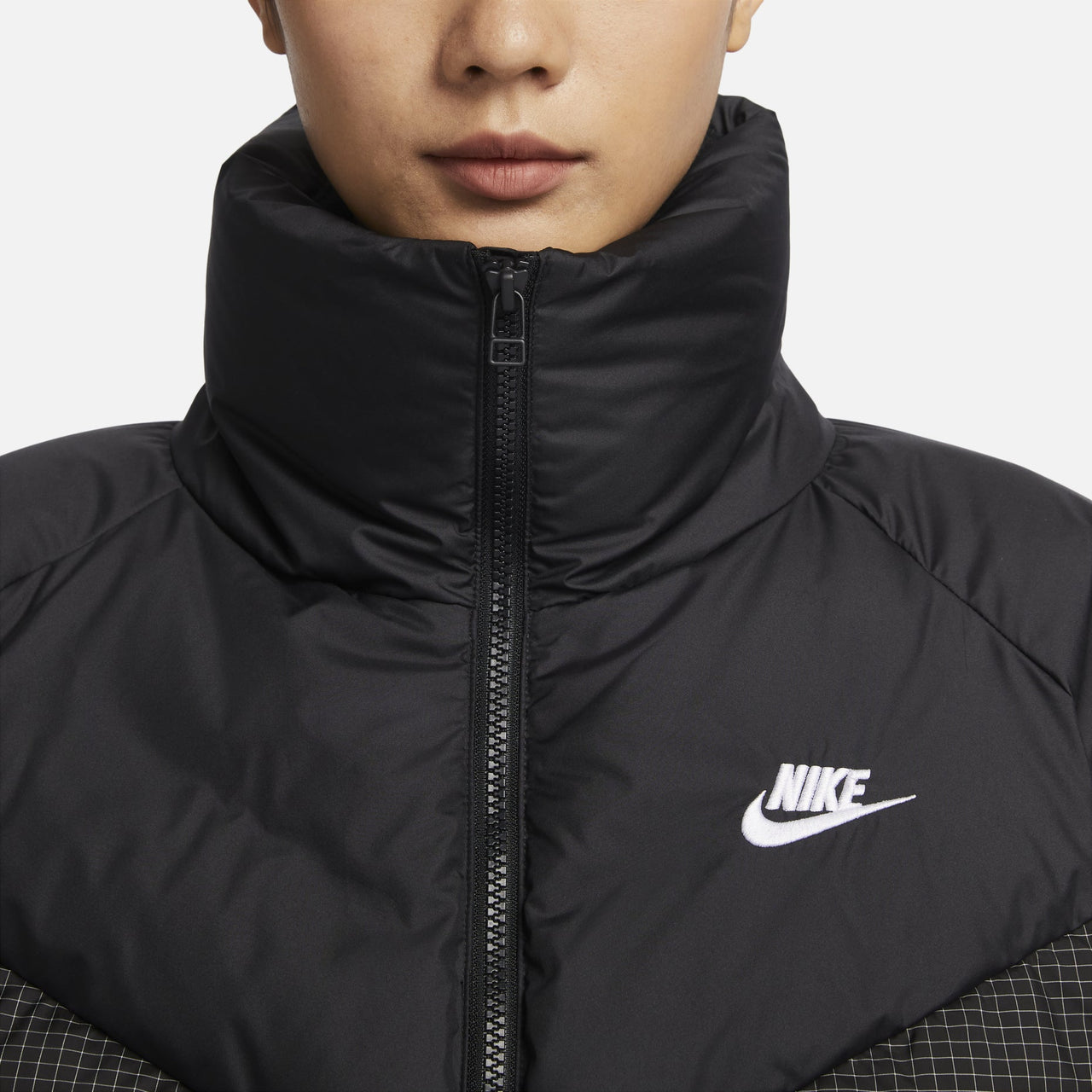 (WMNS) Nike Sportswear Windpuffer Therma-FIT Loose Puffer Jacket 'Black' FD8212-010