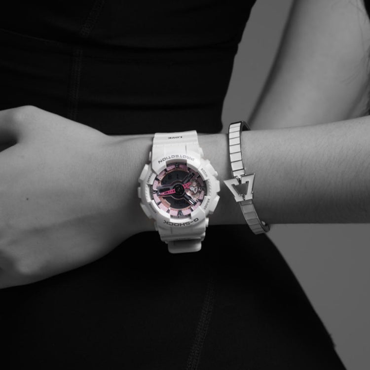 CASIO G-Shock Analog-Digital 'White' GMA-S110MP-7APRS
