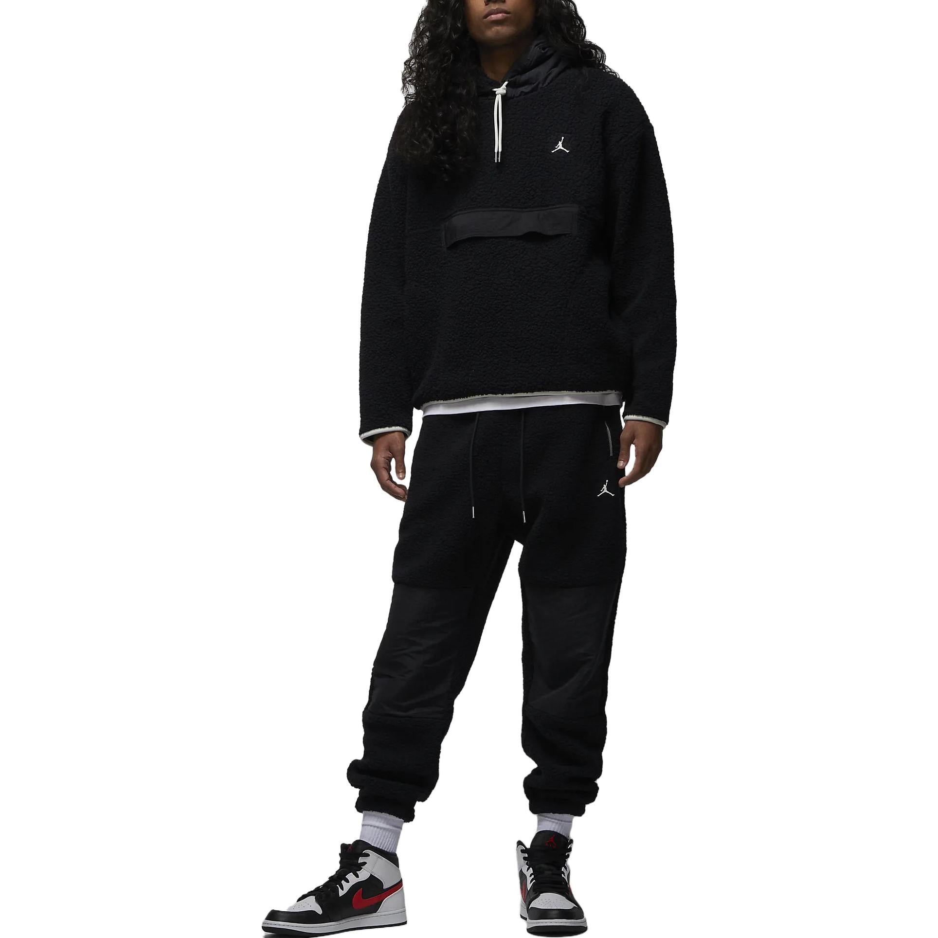 Air Jordan Essential Winter Hoodie 'Black' DV1582-010