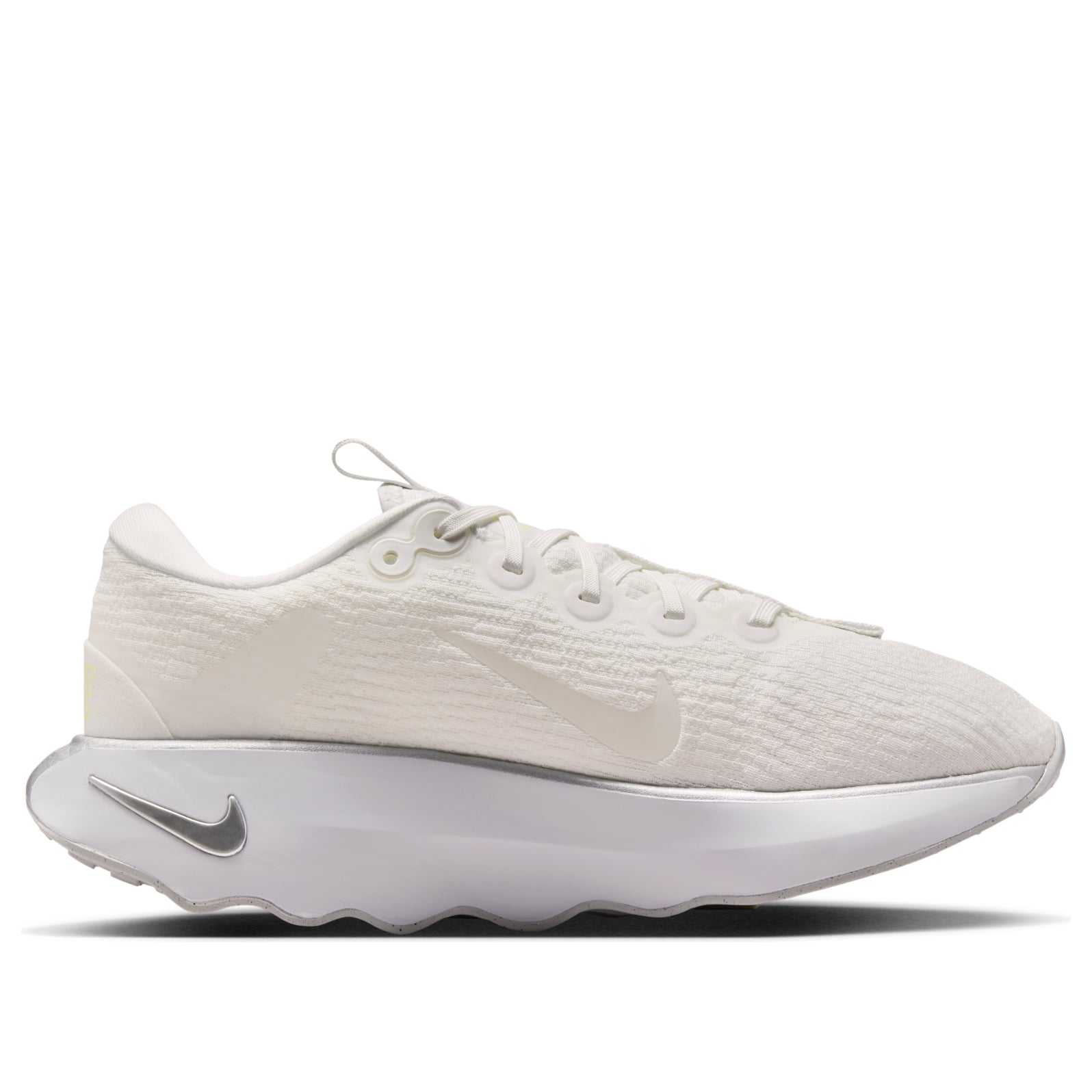 (WMNS) Nike Motiva 'Summit White Metallic Silver' DV1238-111