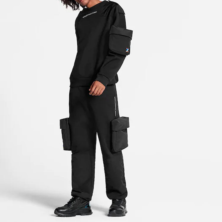 LOUIS VUITTON LV 3D Pocket Hybrid Nylon Sweatshirt For Men Black 1A5WB
