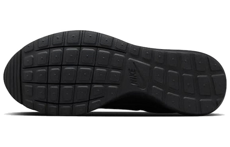 DSM x NikeLab Roshe Daybreak 'Triple Black' 849372-001