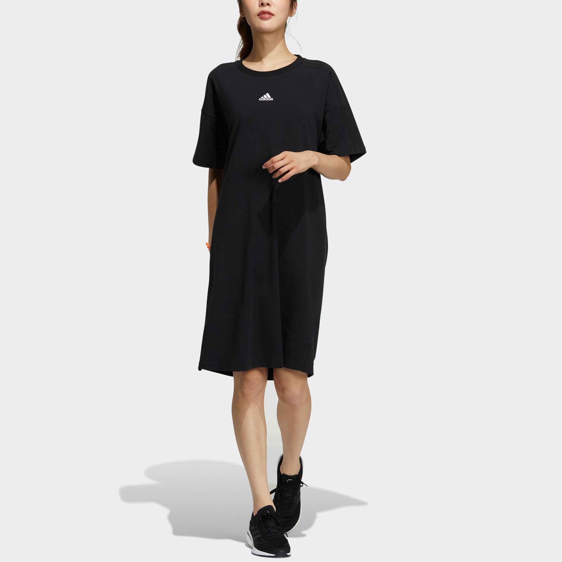 (WMNS) adidas Tech EX Dress Asia Sizing 'Black' GP0651