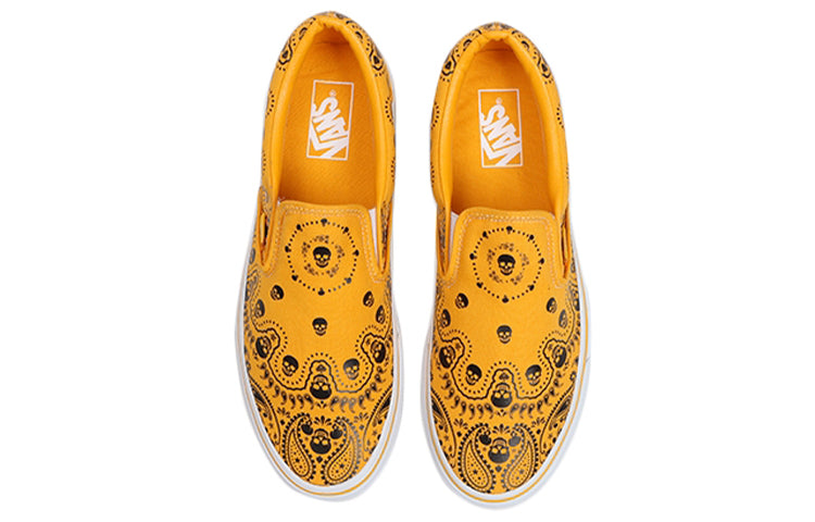 Vans Classic Slip-On 'Bandana - Saffron' VN0A33TB42T