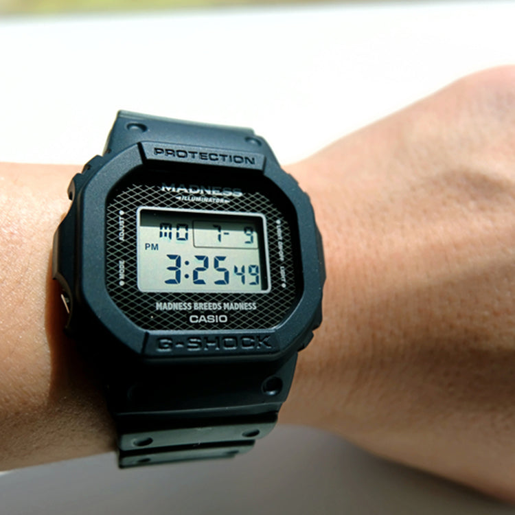 CASIO G-Shock Square 'Black' DW-5000MD-1