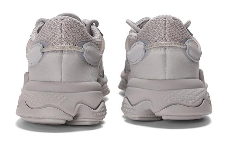 (GS) adidas originals Ozweego 'Triple Grey' GX1642