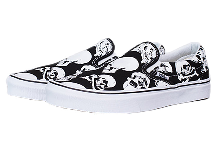 Vans Slip-On 'Skulls' VN0A38F7H0B