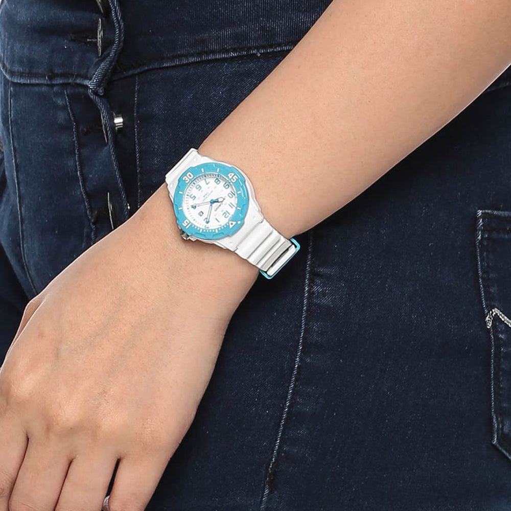 CASIO Waterproof Sports Quartz BlueWhite Analog LRW-200H-2B