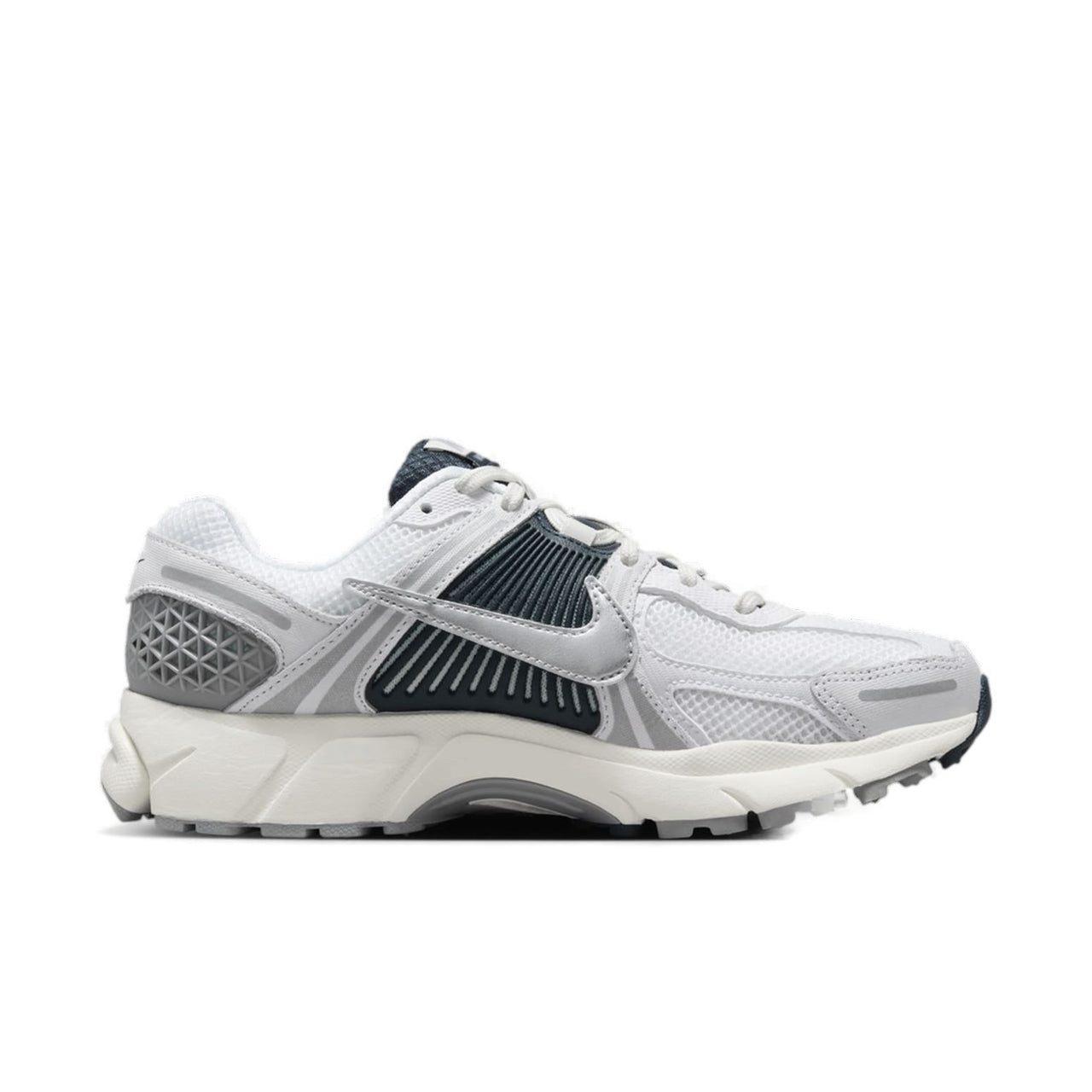 (WMNS) Nike Air Zoom Vomero 5 'White Armory Navy' HV2412-100