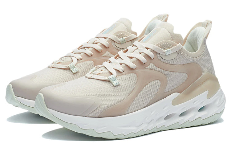 (WMNS) Li-Ning Eazgo 'White Cream' ARER020-3