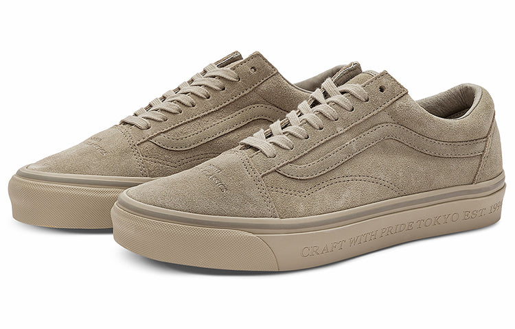 Vans Neighborhood x Old Skool 36 DX 'Aluminum' VN0A54F31O3