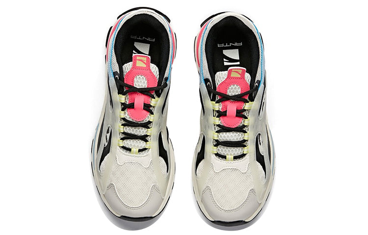 (WMNS) ANTA Life Series Sneakers 'White Black Grey' 122038899-4