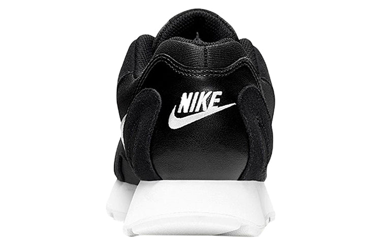 Nike Delfine Low-Top Black/White CD7090-001