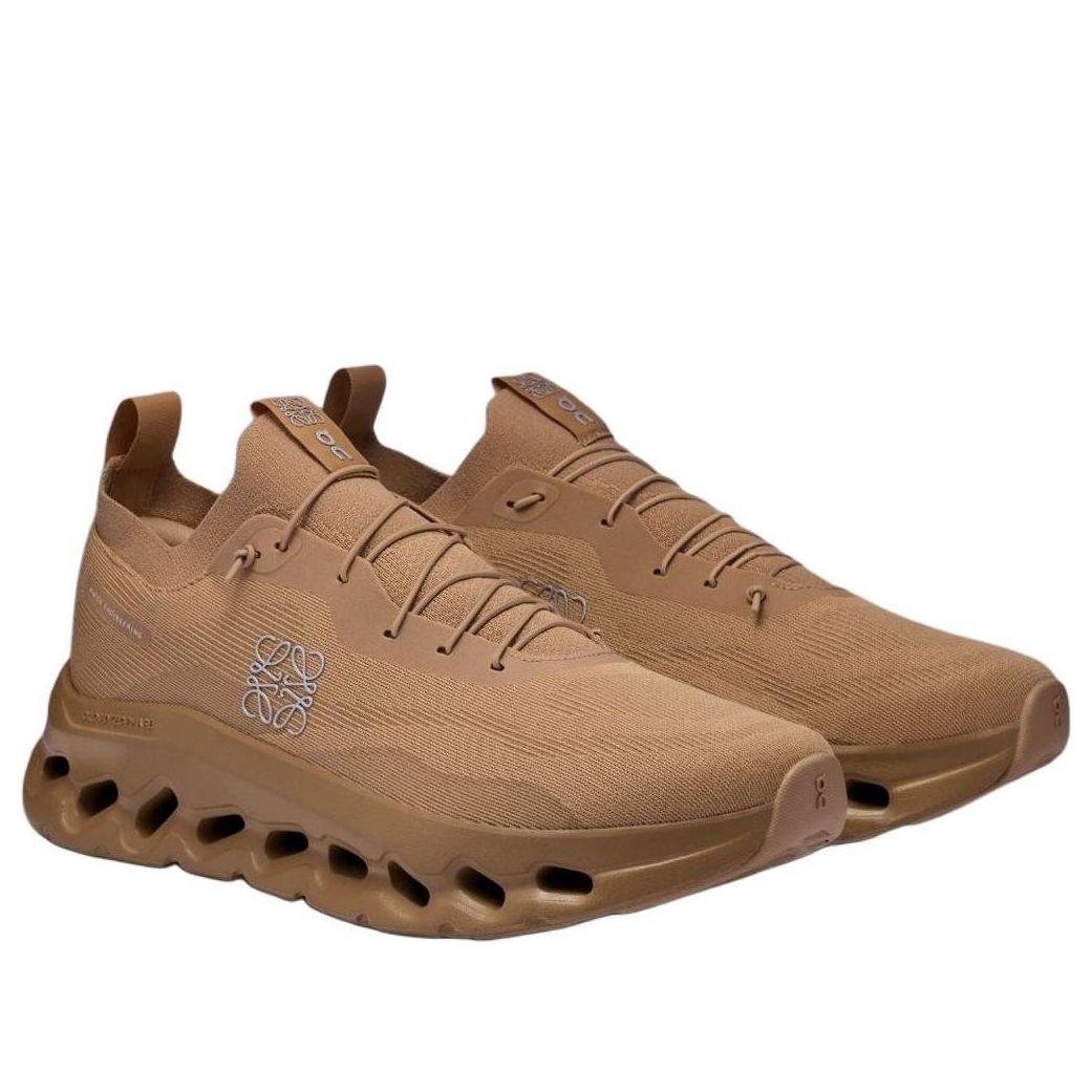 On Running x LOEWE Cloudtilt 'Dark Sand' 3MD30333505