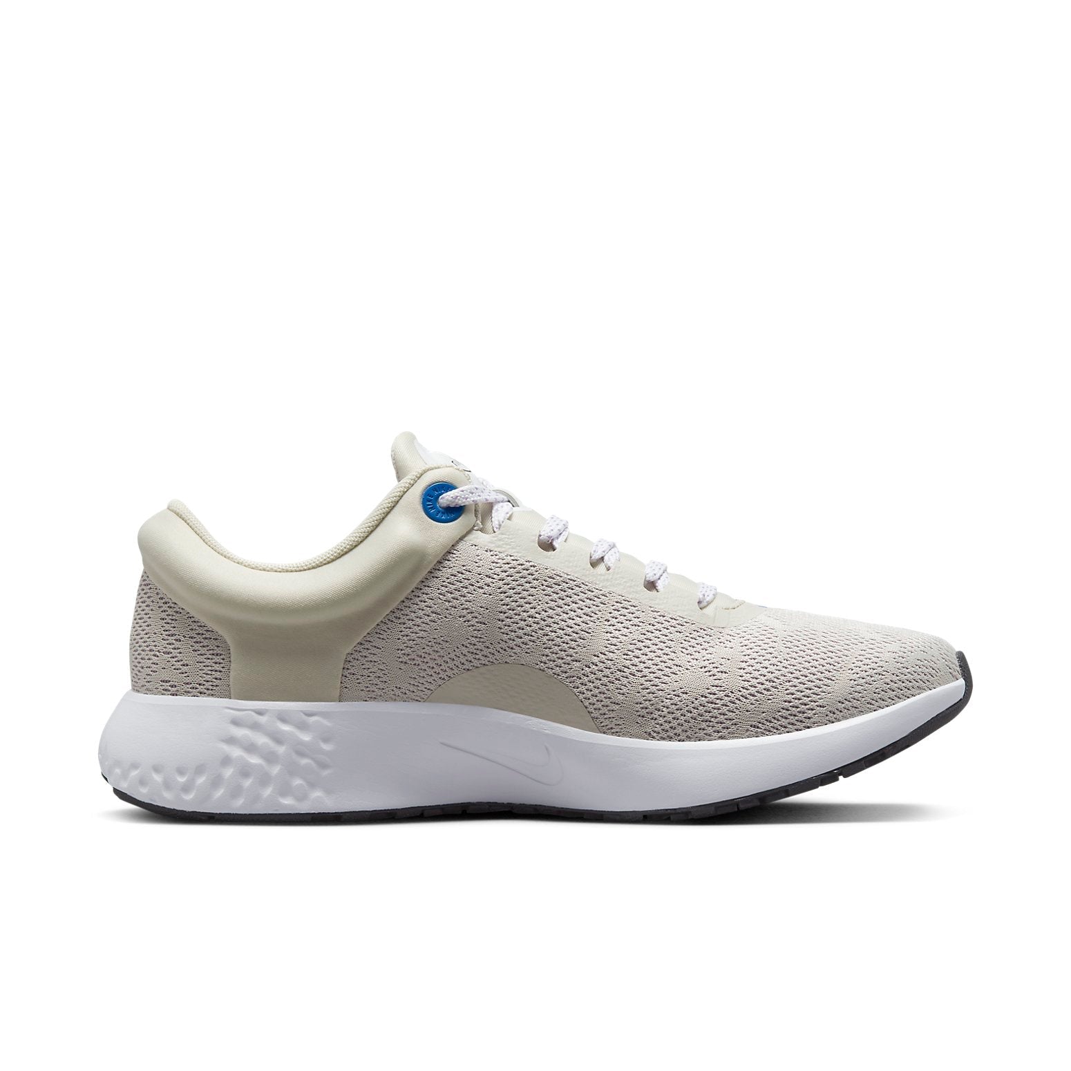 (WMNS) Nike Renew Serenity Run 2 DM0820-100