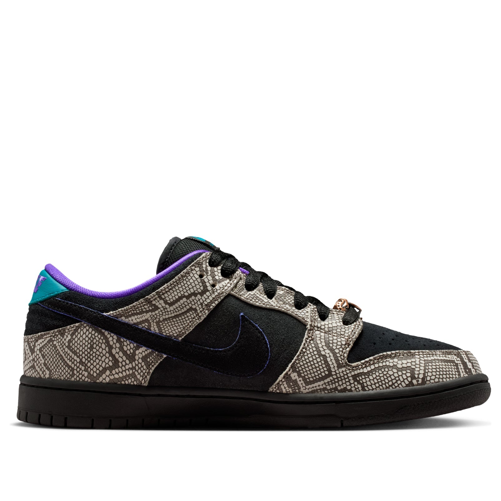Nike x Dashawn Jordan SB Dunk Low 'String Black' IB6208-200