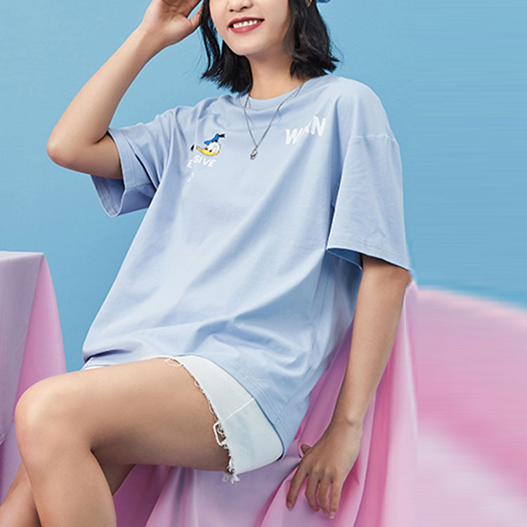(WMNS) Li-Ning x Disney Crossover Sports Round Neck T-Shirt 'Blue' AHSR342-3