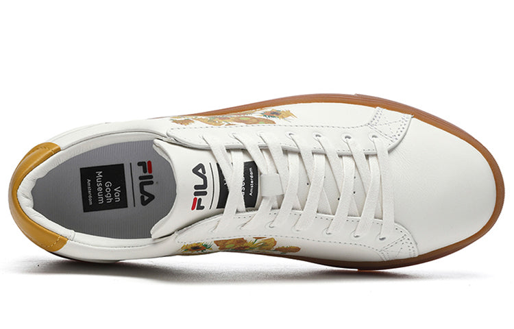 (WMNS) FILA Low-Top Sneakers White/Coffee F12W216209FBA