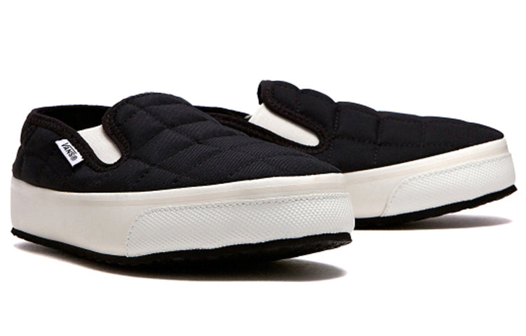 Vans Slip-Er Stylish Lightweight Low Top Casual Skate Shoes Unisex Black VN0A4UWO6BT