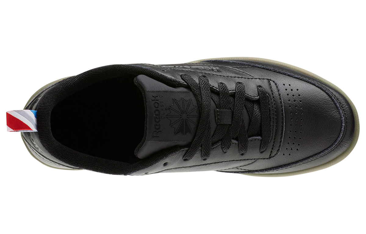 (WMNS) Reebok Tenis Club C 85 Black CN4054