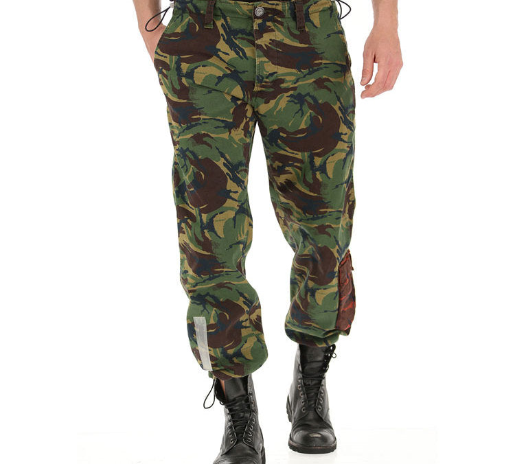 Men's Off-White Camouflage 9 Cargo Black Pants OMCA068S188140089900