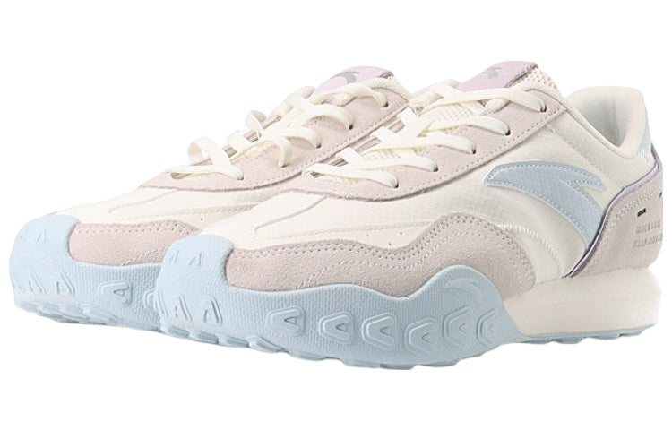 (WMNS) ANTA Life Series Sneakers 'White Blue' 122218856-4