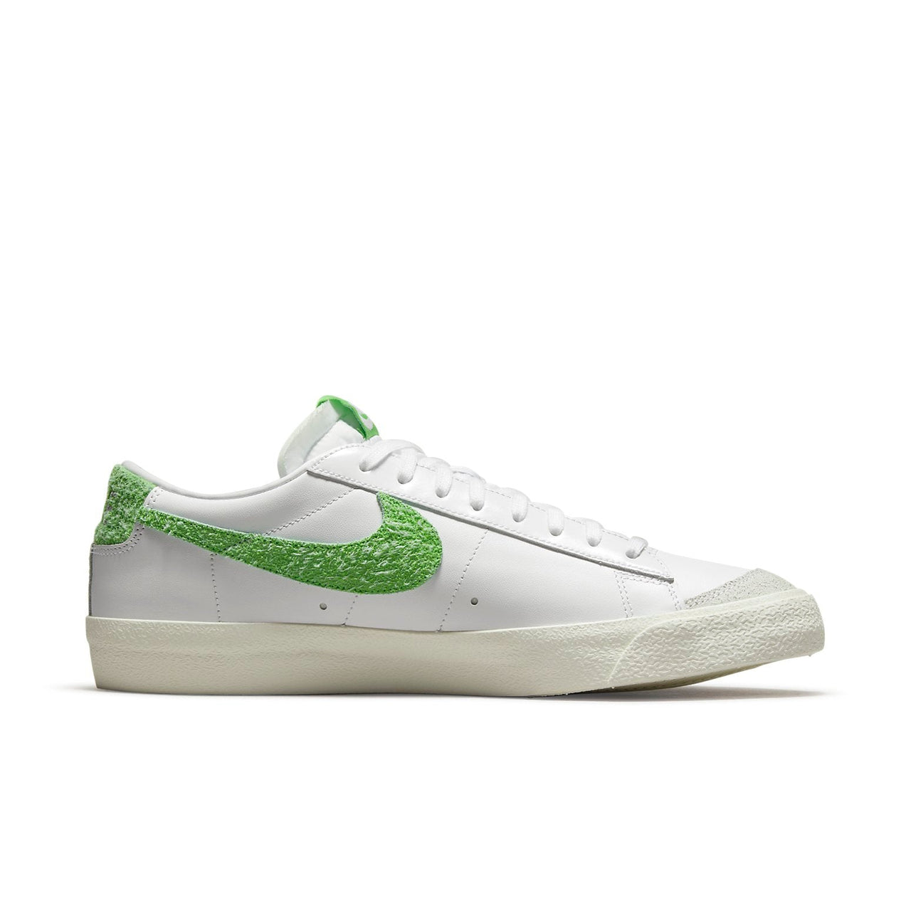 Nike Blazer Low '77 Vintage 'Soccer' DJ6193-100