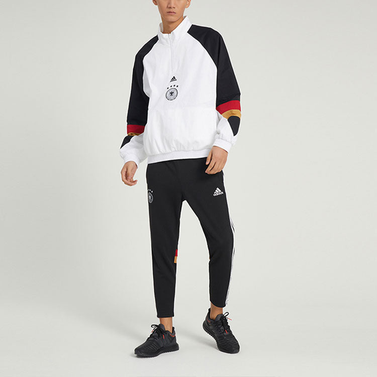 adidas Logo HF4072