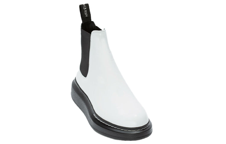(WMNS) Alexander McQueen Hybrid Chelsea Boot 'Black White' 586398WHX529061