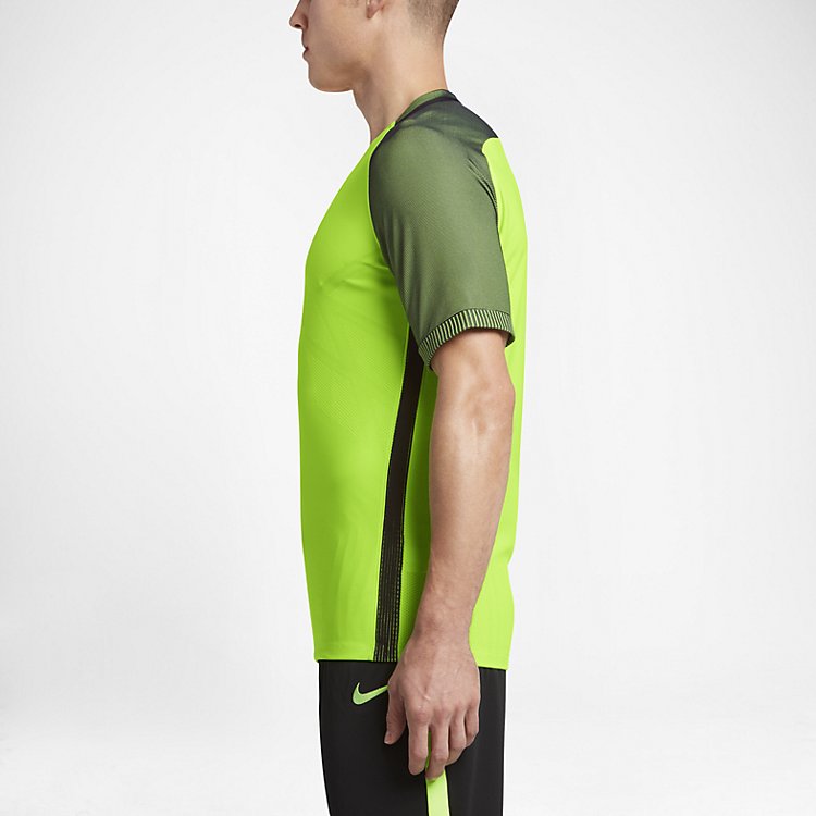 Football s Men Nike Aeroswift Strike Top 725868-336
