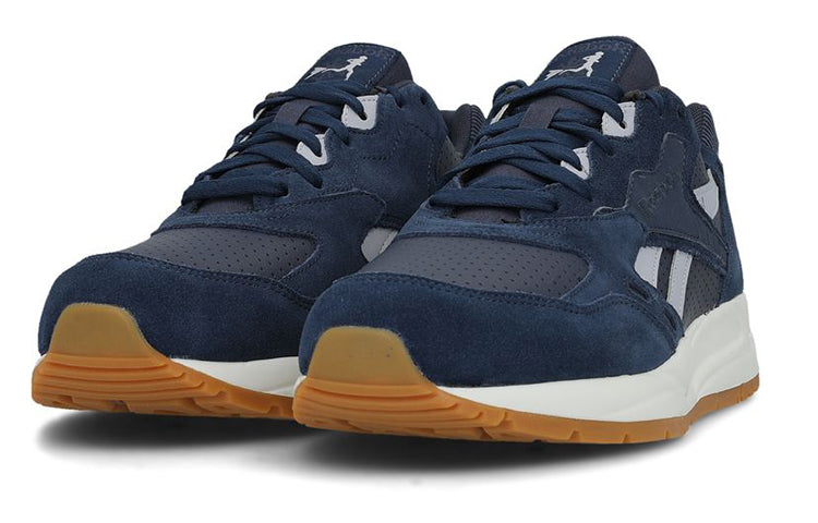 Reebok Bolton Essential Mu DV8755