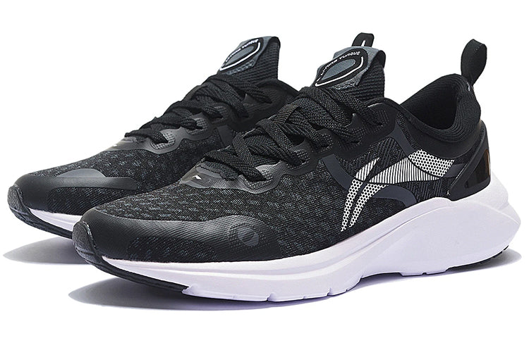 (WMNS) Li-Ning Lark 'Black White' AGLS066-2