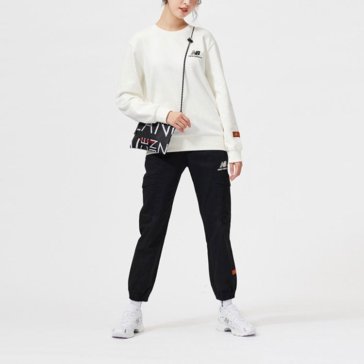 New Balance Unisex Round-neck Sweatshirt Ivory NCA34033-IV