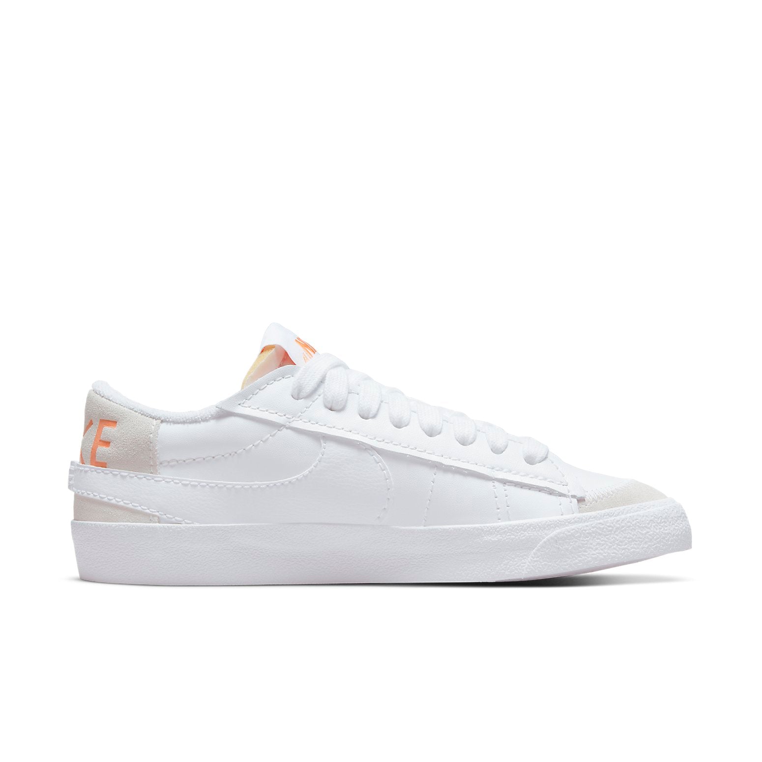 (WMNS) Nike Blazer Low Jumbo 'White Orange' DX2648-100