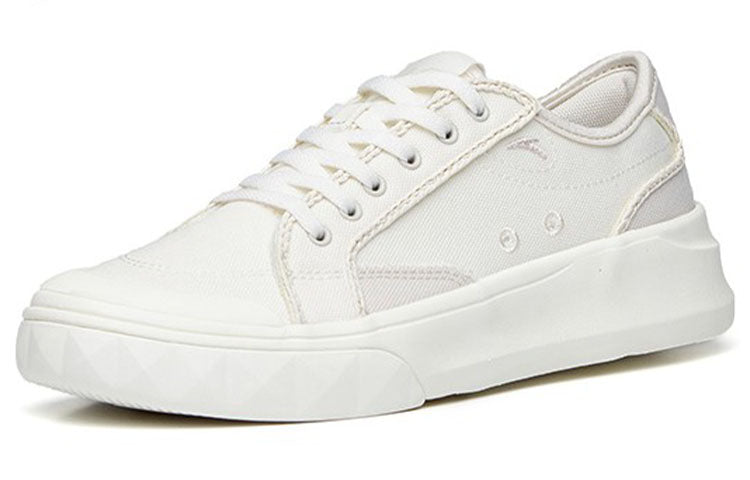 (WMNS) ANTA Life Series Sneakers  'White Grey' 122228067-1